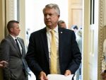 Roger Marshall pays bakery bill after complaint in Hutchinson